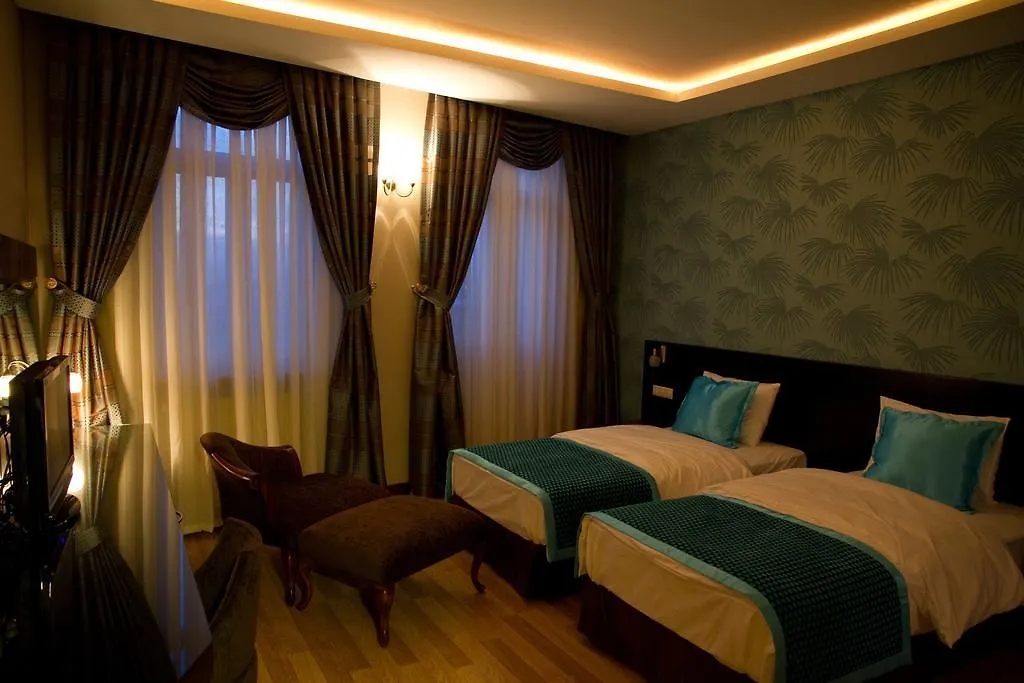 Hotel Au Pera İstanbul 5*,